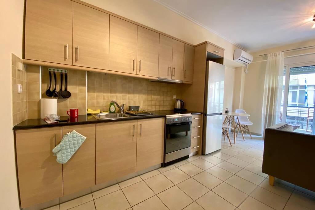אתונה Nikitas' Apartment By The Tube מראה חיצוני תמונה